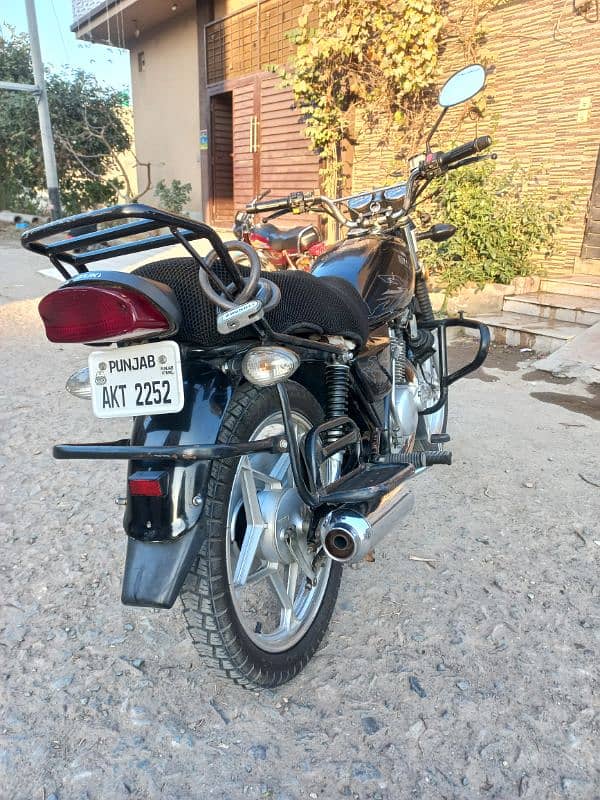 suzuki gs150SE urgent sale 3