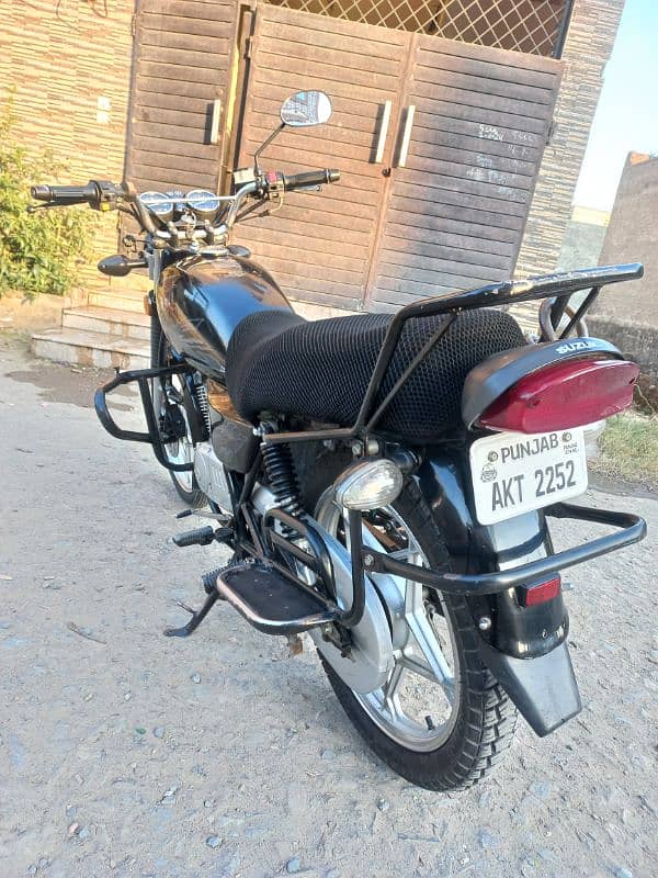 suzuki gs150SE urgent sale 4