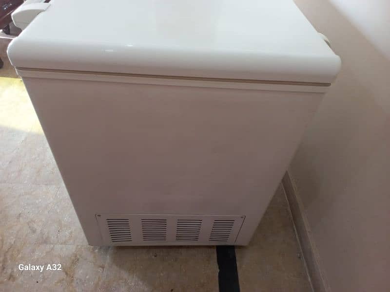 Haier Deep freezer (2 doors) 3