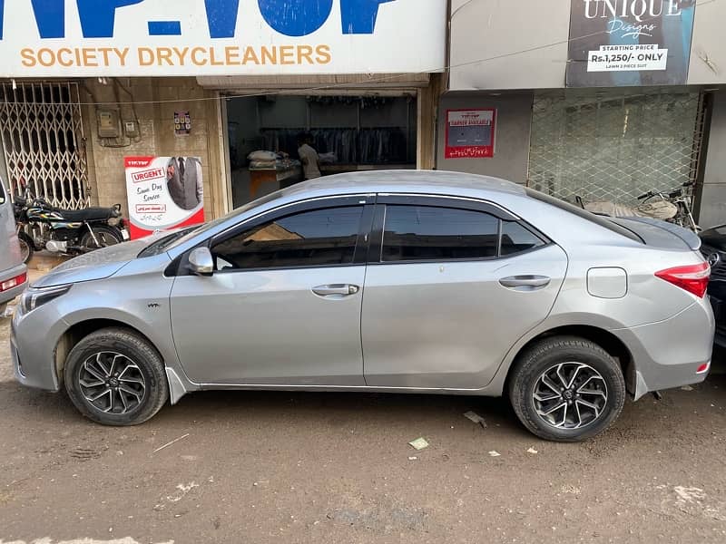 Toyota Corolla GLI 2015 4