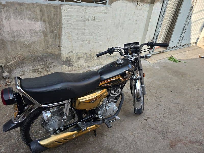 Honda 125 Self-starter 2