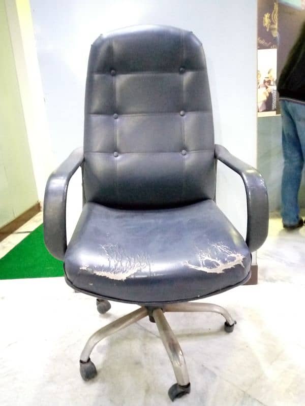 office executive chairs 8