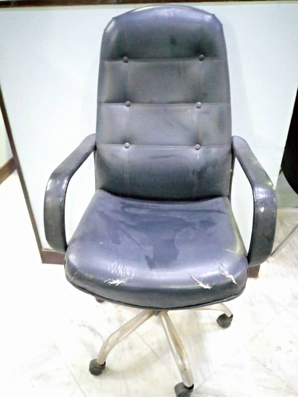 office executive chairs 12