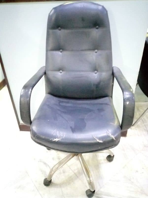 office executive chairs 13