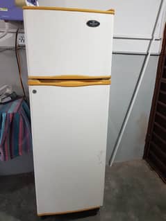 Dawlance fridge for sale