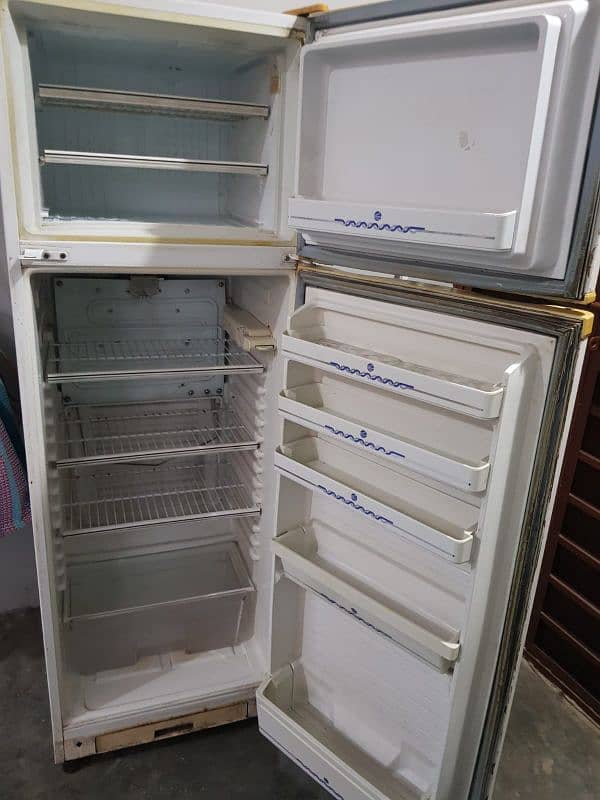 Dawlance fridge for sale 3