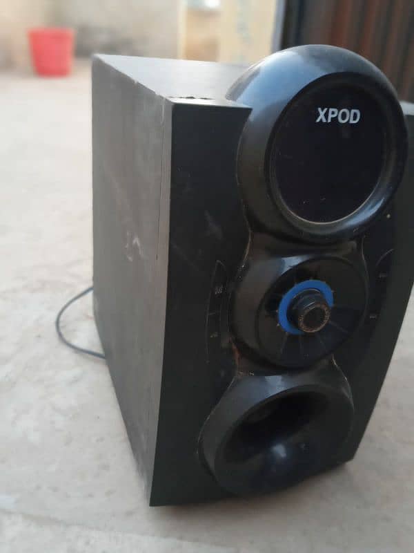 Hi-fi bass speaker 2