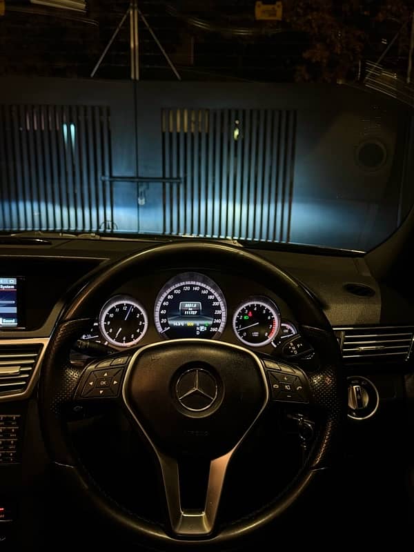 Mercedes Benz E250 2013 10