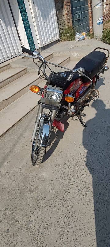 Honda CD 70 - New Condition 3