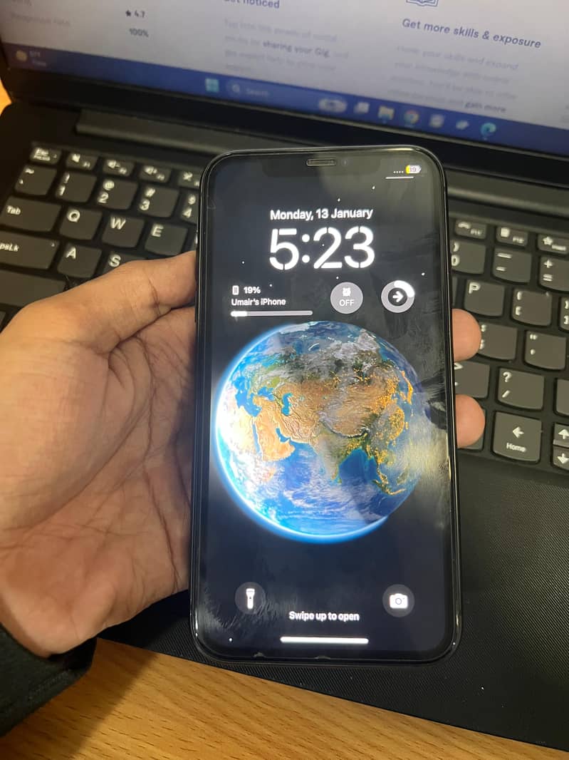 Apple iPhone 11 2