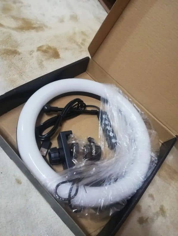 Brand new Ring light 6