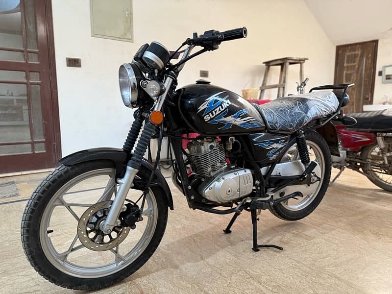 Suzuki GS 150 SE 2020 2