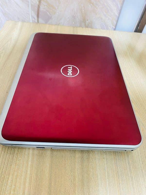 Dell Inspiron 5537 1