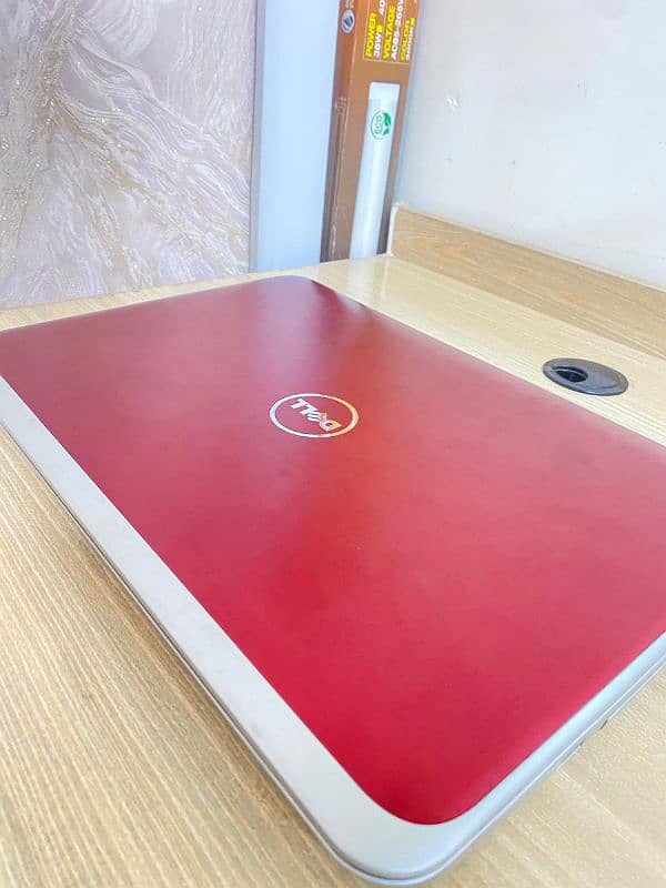 Dell Inspiron 5537 9