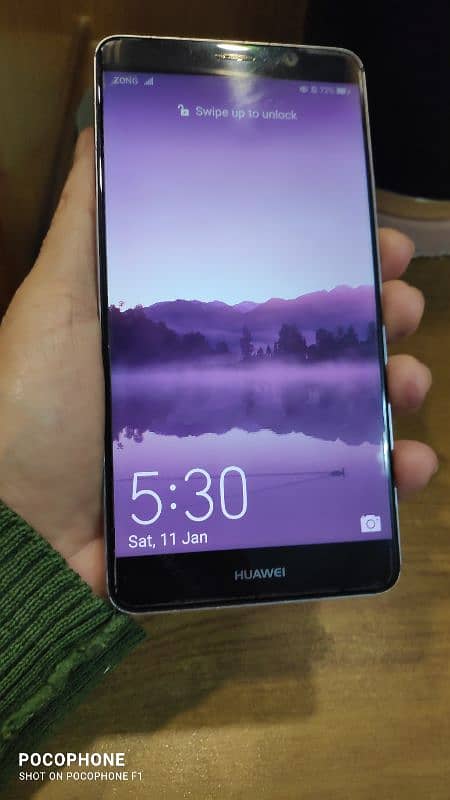 Huawei Mate 9 4