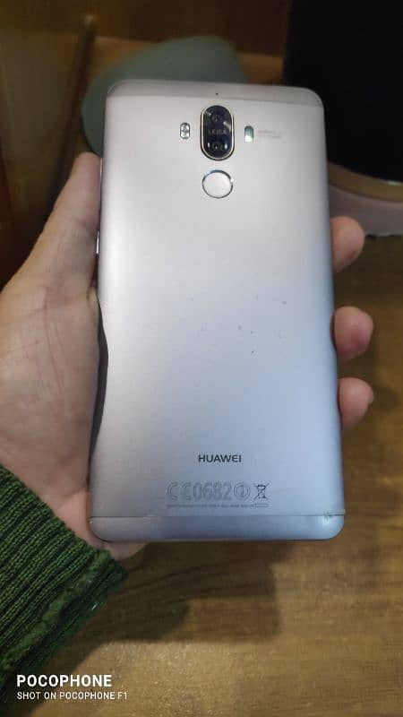 Huawei Mate 9 13