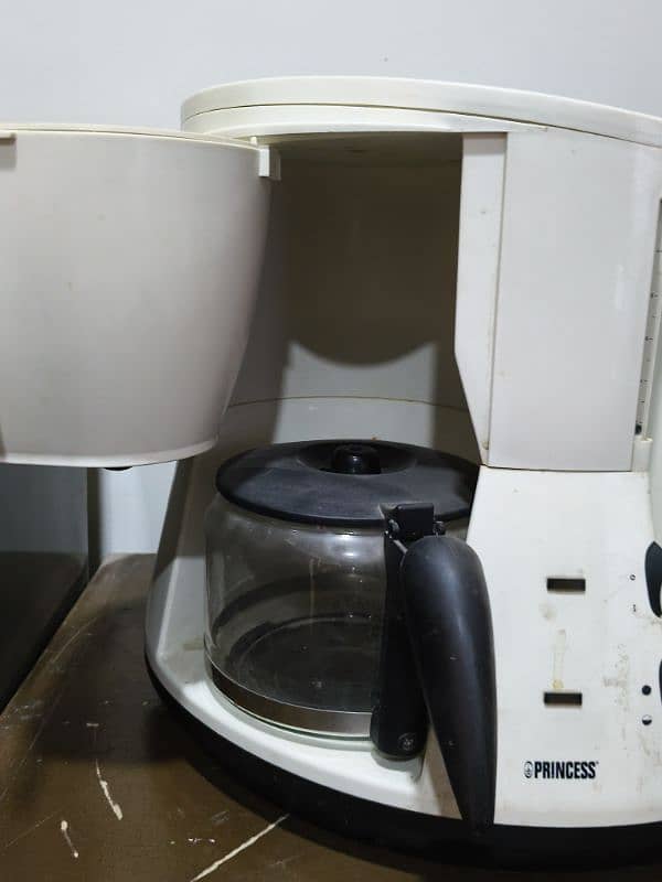 coffee machine and electric kettle 2in1 6