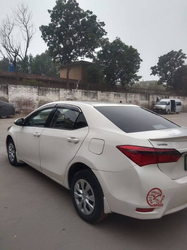 Toyota Corolla XLI 2015 4