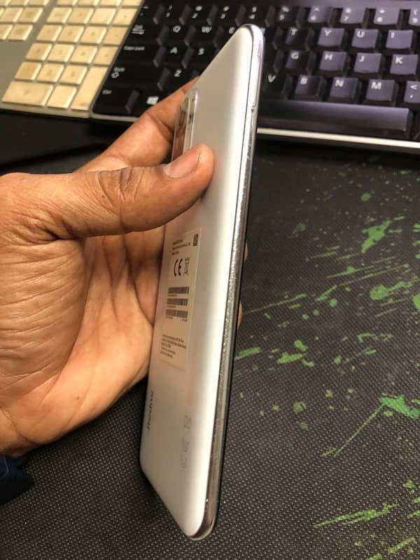 Redmi Note 10s White 3