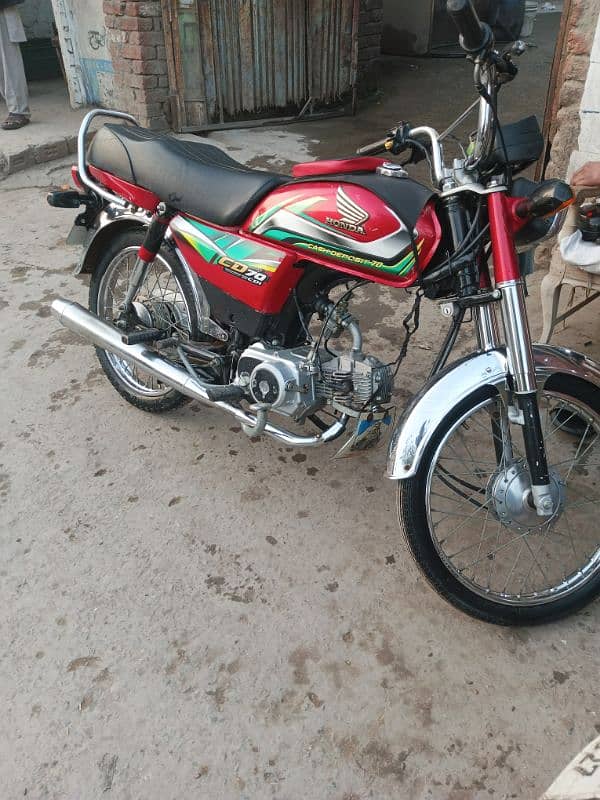 Honda 70 full original koi b masla ni. a Baki bat call per kar la 3