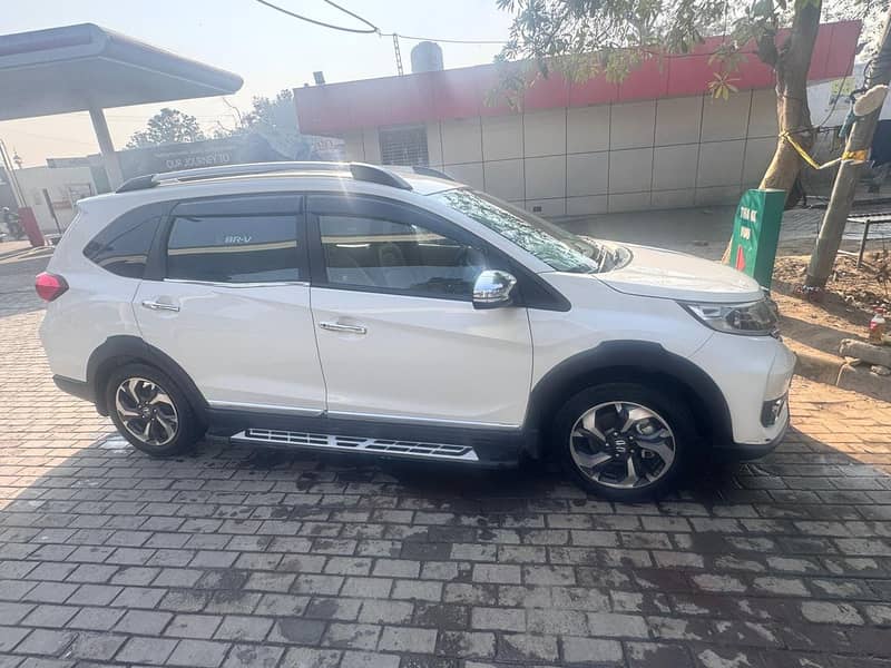 Honda BR-V S varient 2021 4