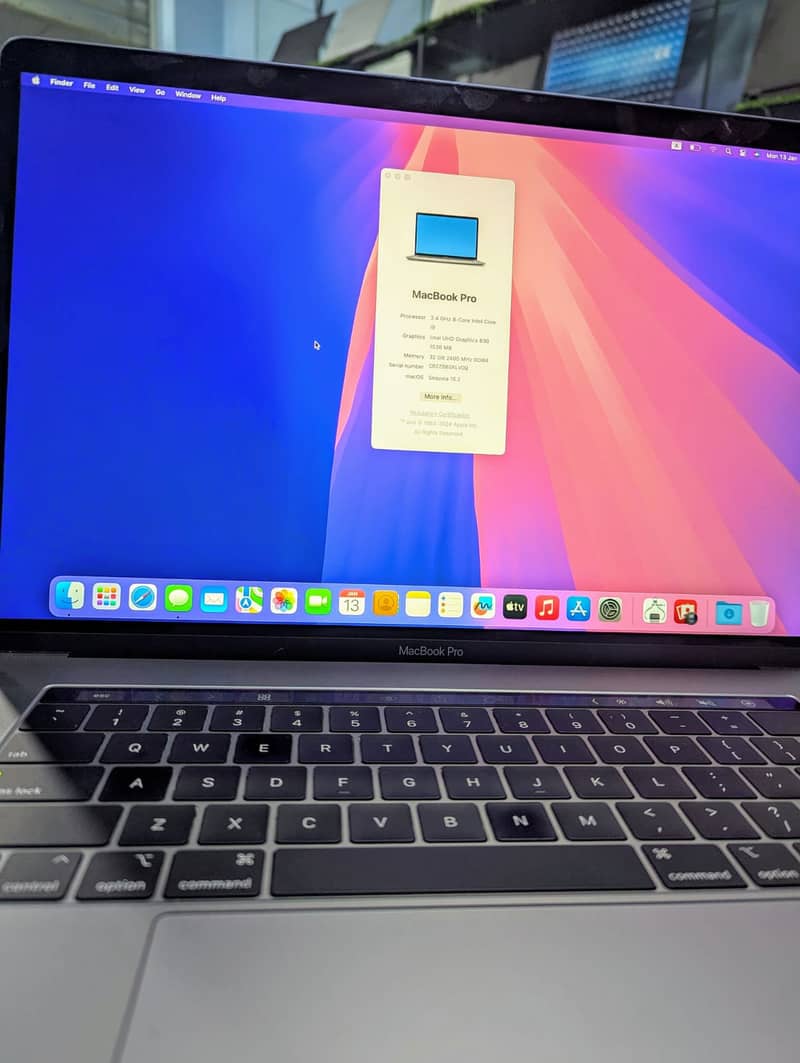 Macbook pro 2019-i9 32 Gb 512 ssd 4 Gb Graphic -Card 9