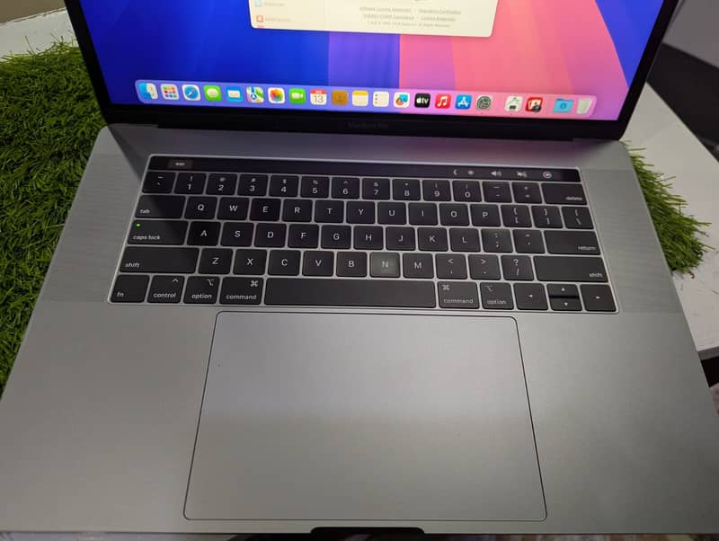 Macbook pro 2019-i9 32 Gb 512 ssd 4 Gb Graphic -Card 11