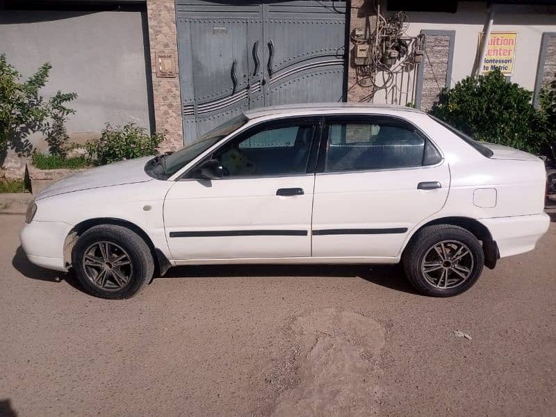 Suzuki Baleno 2004 3