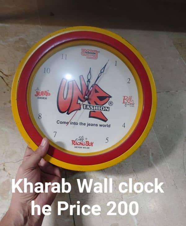 Wall clock aur saman used 10