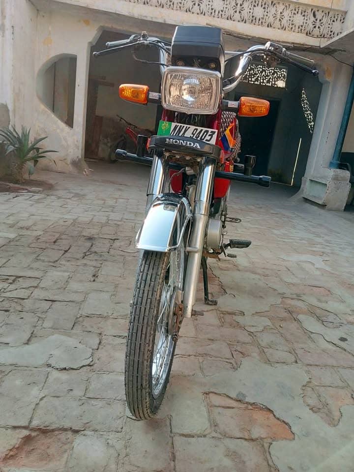 united bike he 16 model honda 25 model me tyar he. 2