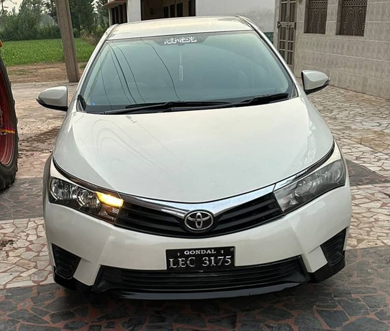 Toyota Corolla XLI 2017 3