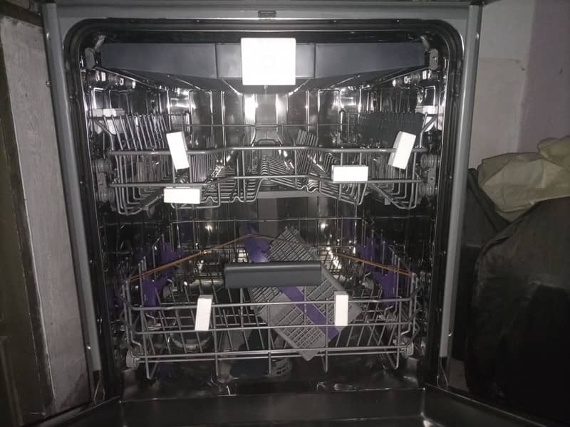 Dawlance DDW 1480 Inox Inverter Dishwasher 13