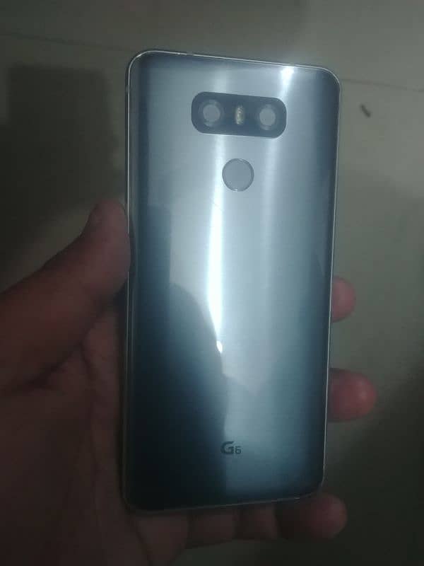 LG G6 Offical PTA 4/32 Like New 1