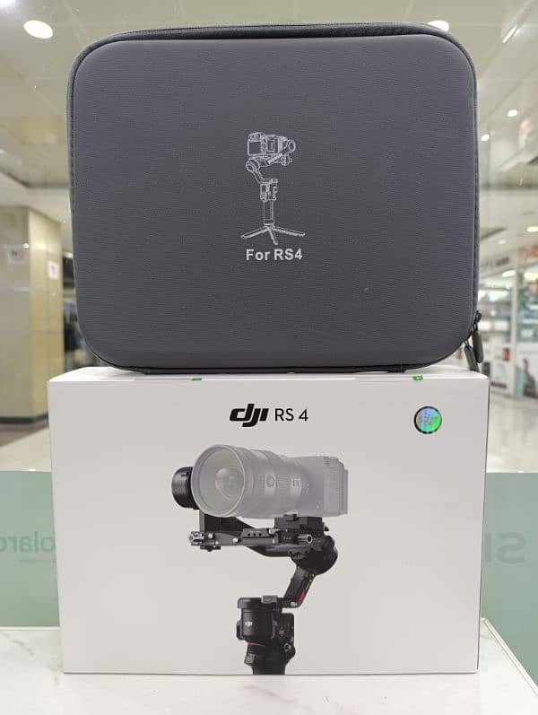 DJI RS4 with Bag One Year Warranty 0