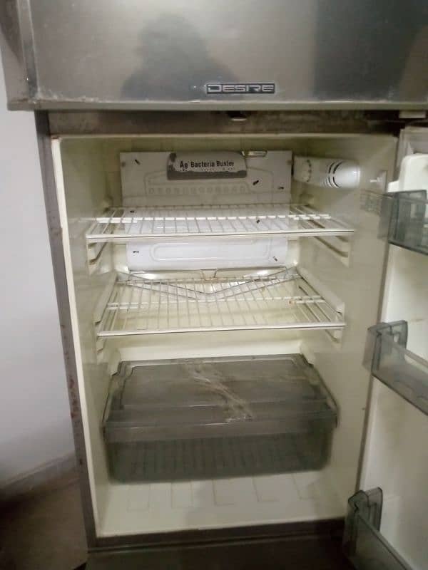 Pel refrigerator for Sale 1