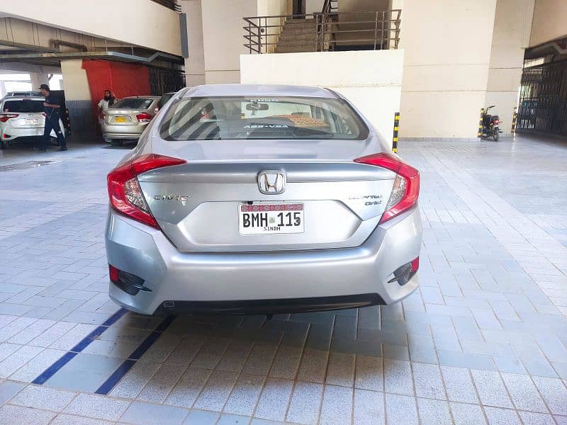 Honda Civic VTi Oriel Prosmatec 2018 4