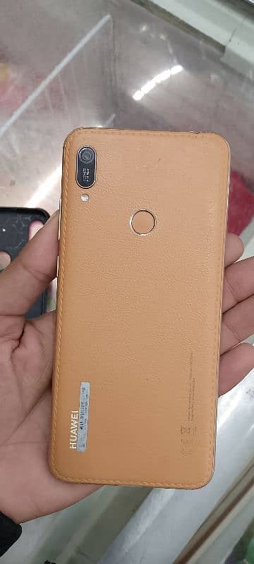 Huawei y6 prime 1