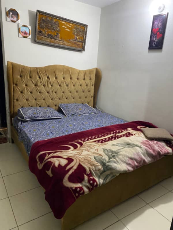 Par day 1bed apartment available for rent 1