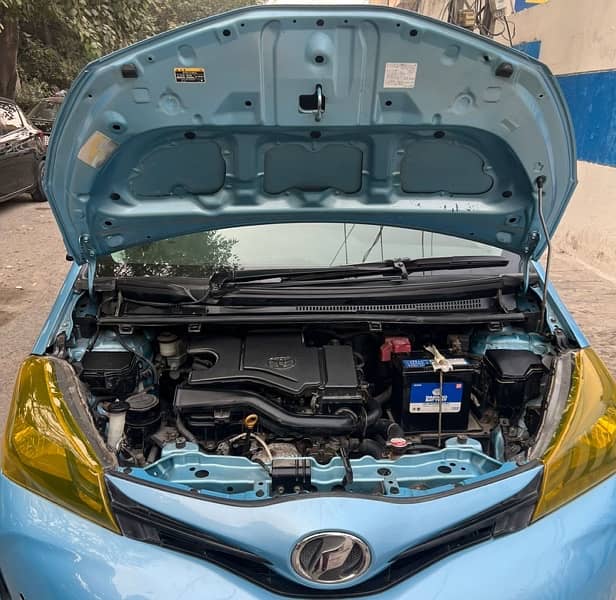 Toyota Vitz 2014 2