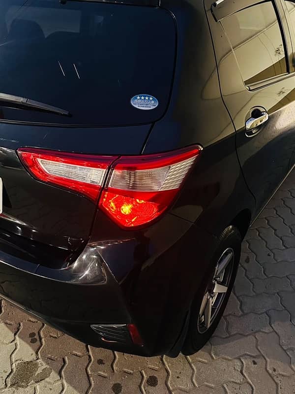 Toyota Vitz 2018 Safety Edition 3 12