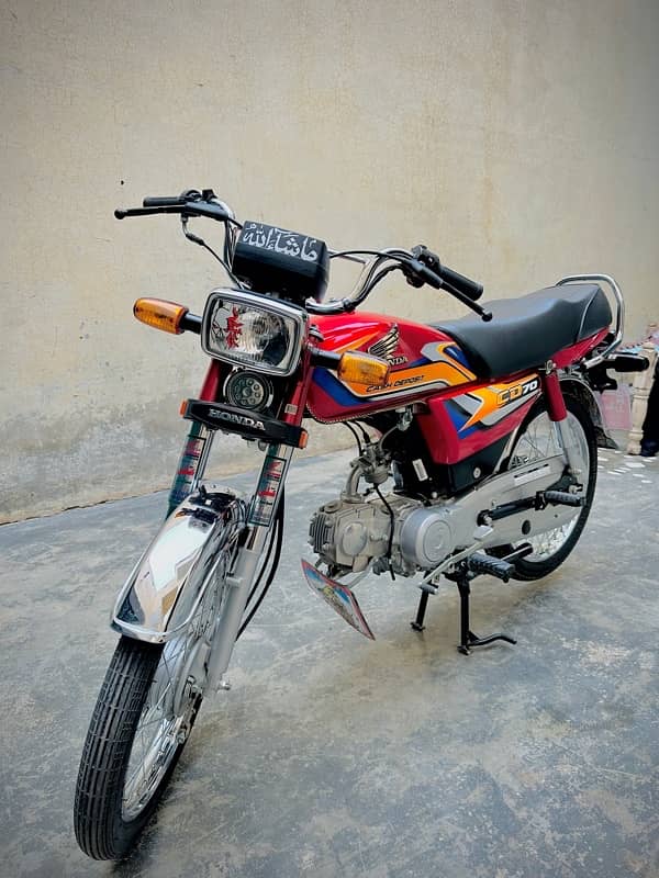 honada 70 cc brand 10/10 1