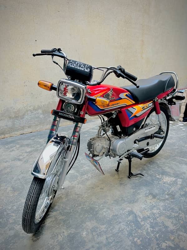 honada 70 cc brand 10/10 4