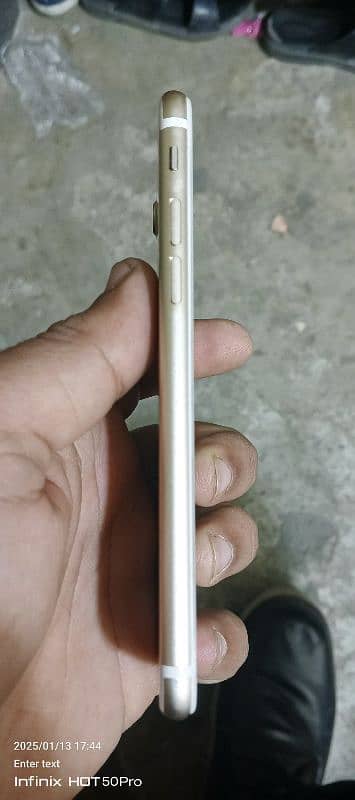 iPhone 7 non PTA 32 GB 5