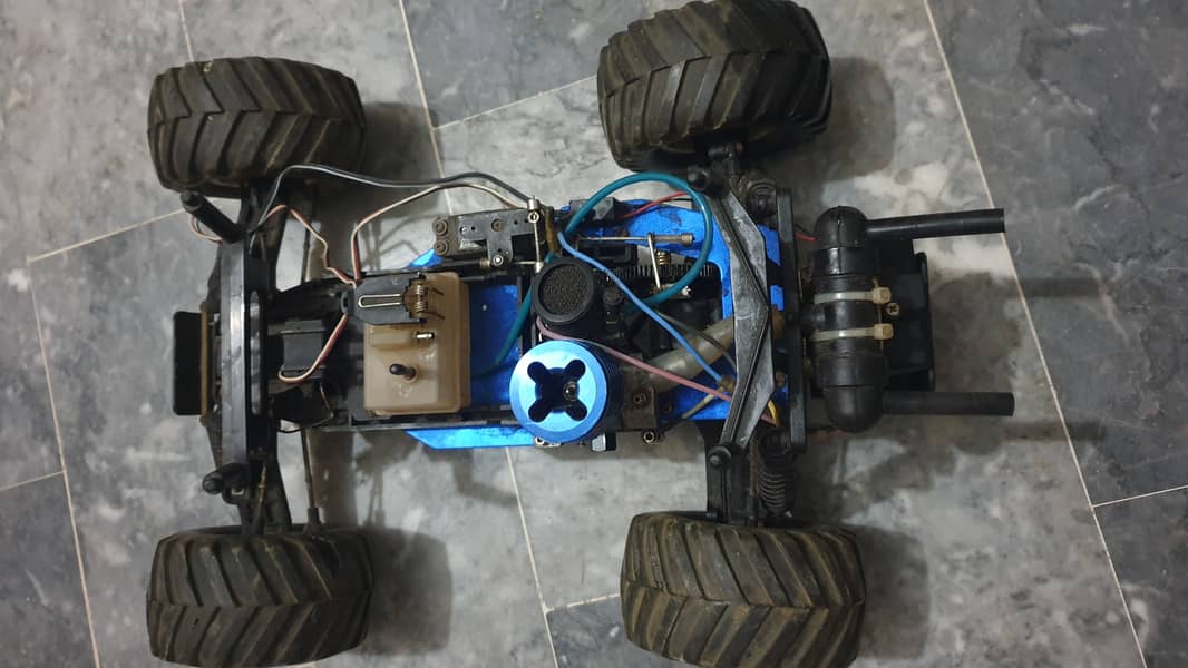 RC CARS AND PARTS 1