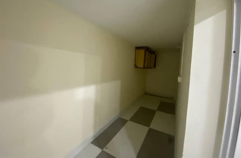 D12 Open basement of rent beautiful house 14