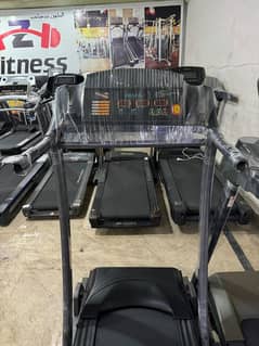 IMPOTED TREADMIL BRANDED AVAILABLE