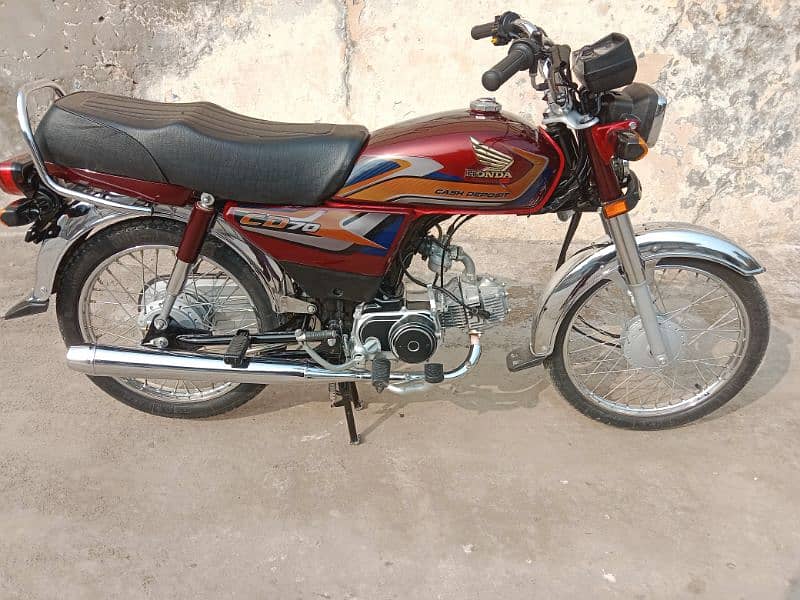 Honda CD 70 2025 0