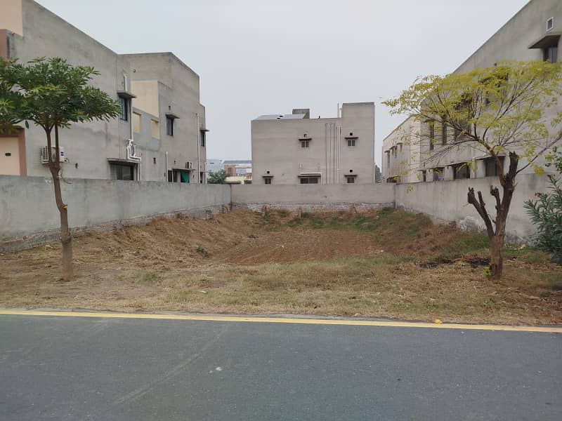 1 Kanal ideal location plot for sale in Fazaia Housing Scheme 1 Lahore 4