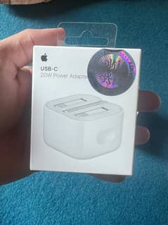 Apple orignal dubai imported adapter