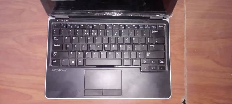 Dell Latitude E7240 Core i5 4th Generation 2